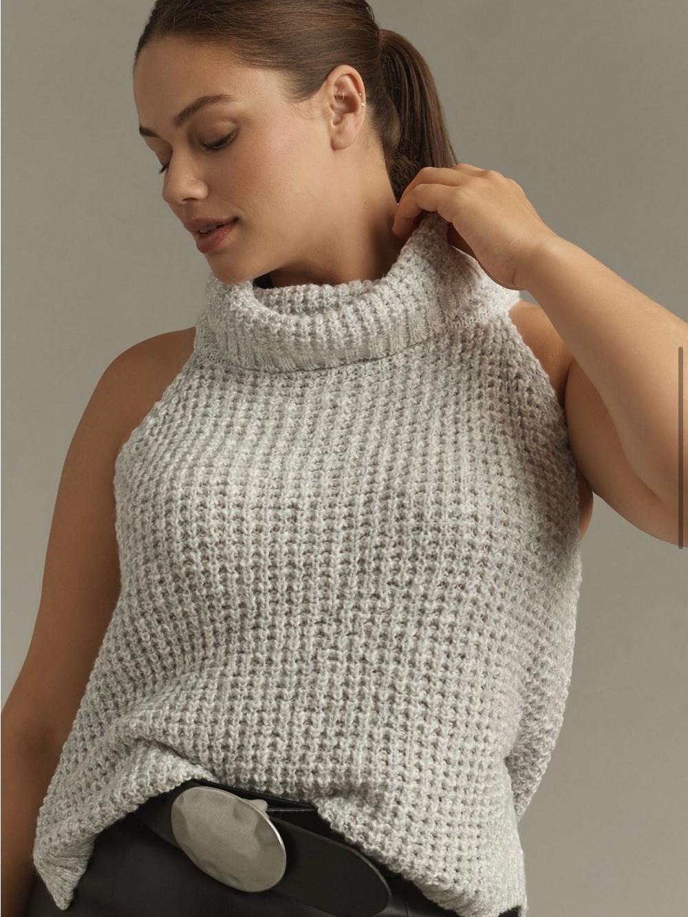 Pilcro Sleeveless Turtleneck Knit Slouchy sweater - Light Gray